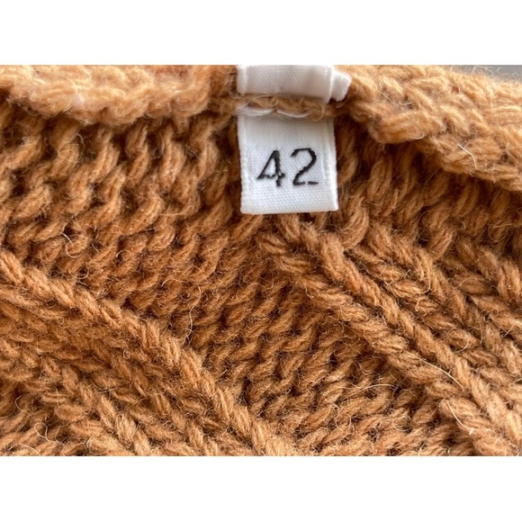 Vintage Dolce & Gabbana Sweater - Picture 8 of 10